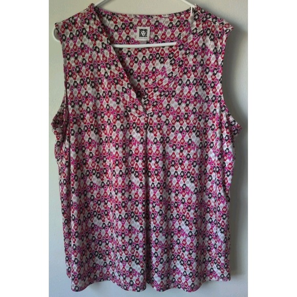 Anne Klein Tops - Anne Klein Women's Pleated Front Sleeveless Top Geometric Design Pink/Black Sz L